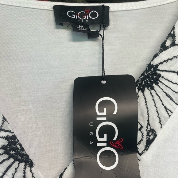 GIGIO NWT Blouse - Picture 2 of 2